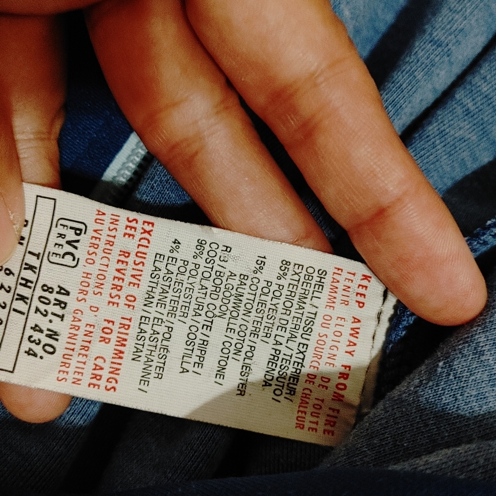 PUMA Sweater - Picture 7 of 7